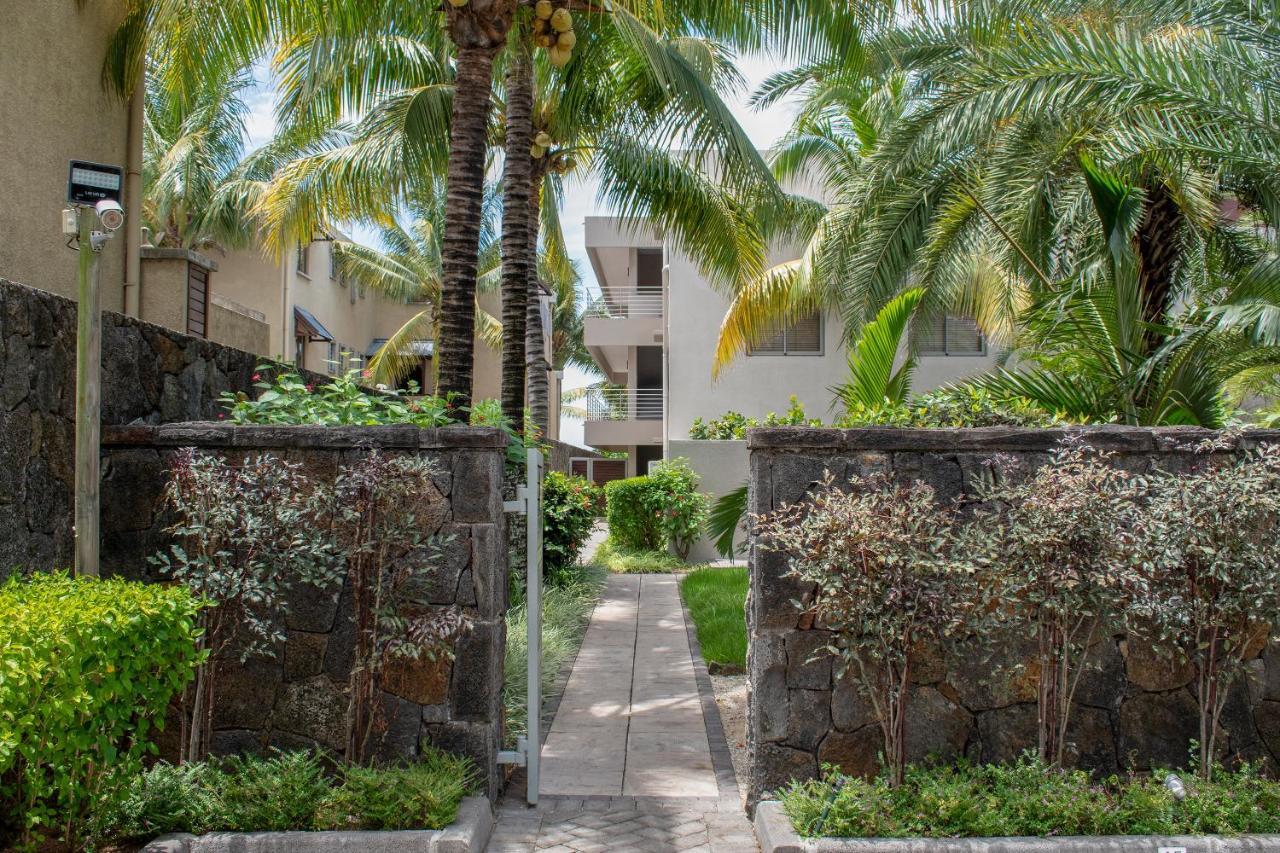 Bon Azur Beachfront Suites & Penthouses With Lov Trou aux Biches Luaran gambar