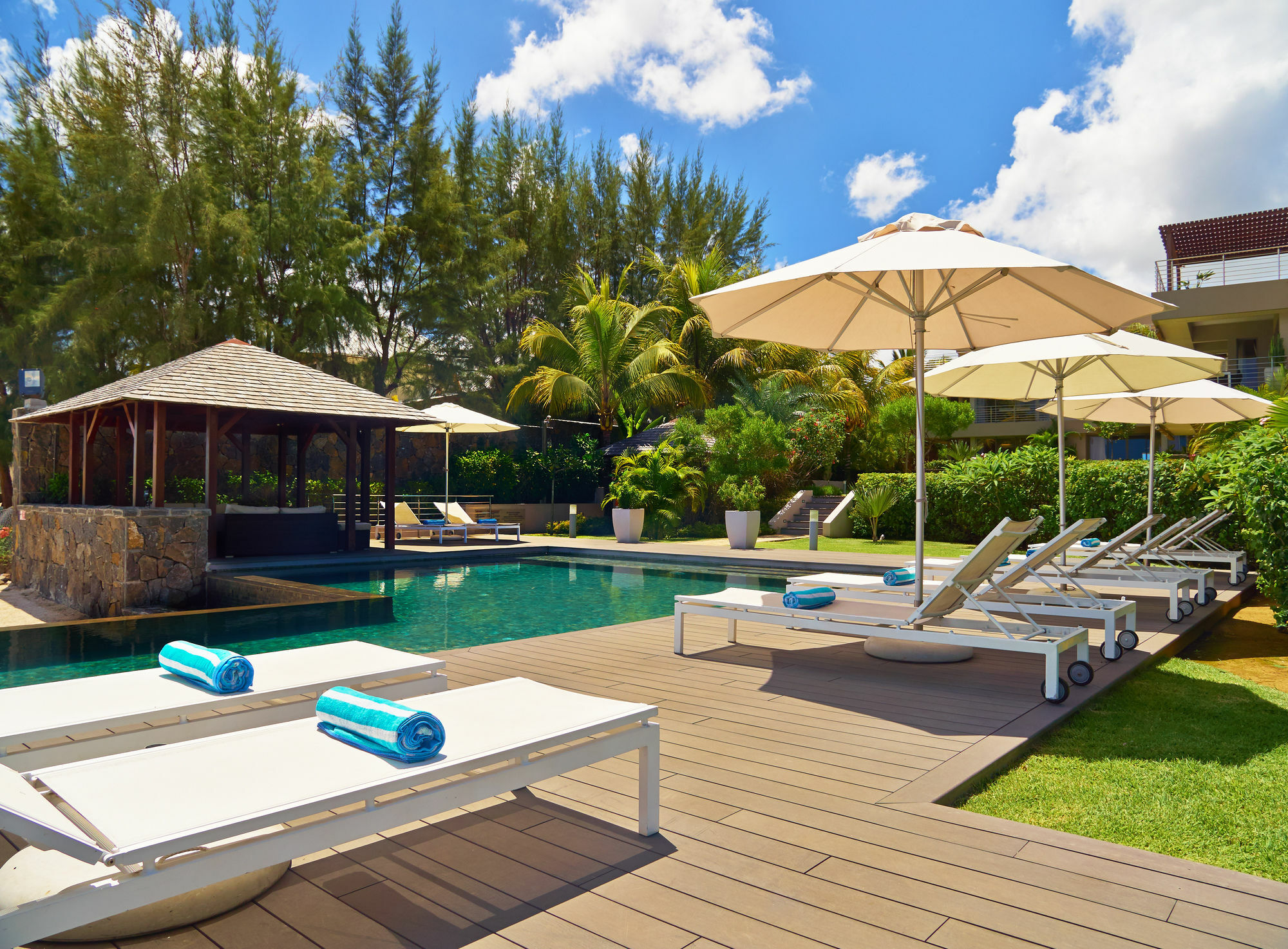 Bon Azur Beachfront Suites & Penthouses With Lov Trou aux Biches Luaran gambar