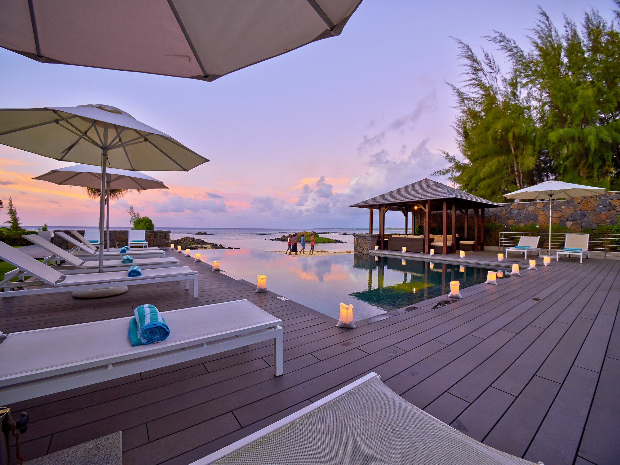 Bon Azur Beachfront Suites & Penthouses With Lov Trou aux Biches Luaran gambar